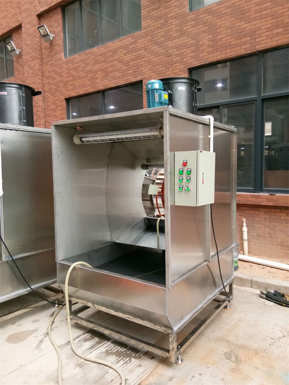 水帘柜 (1) - 东莞市品众机械自动化设备有限公司